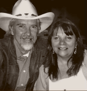 Tom White, monumental bronze sculptor and wife, Marcey. They specialize in commissioned public portrait statues, wildlife sculptures, veterans, military and soldier memorials, faith-based statues of Jesus, Christian and Biblical themes, western sculptures of horses, cowboys, portraits of people and historical events.