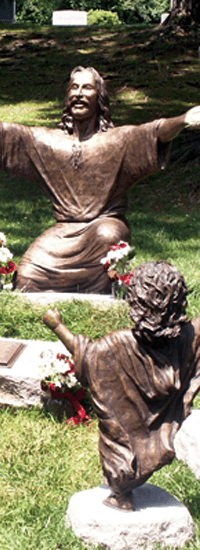 Welcoming Christ statues of Jesus in life-size bronze, used in sculpture scenes of children and adults coming to Jesus by world-class sculptor, Tom White. Located in prayer gardens, churches, schools and parks across the United Statues and Canada.