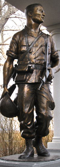 Tom White, Monumental Bronze Sculptor | Children & Adults Figurative Bronze Statues